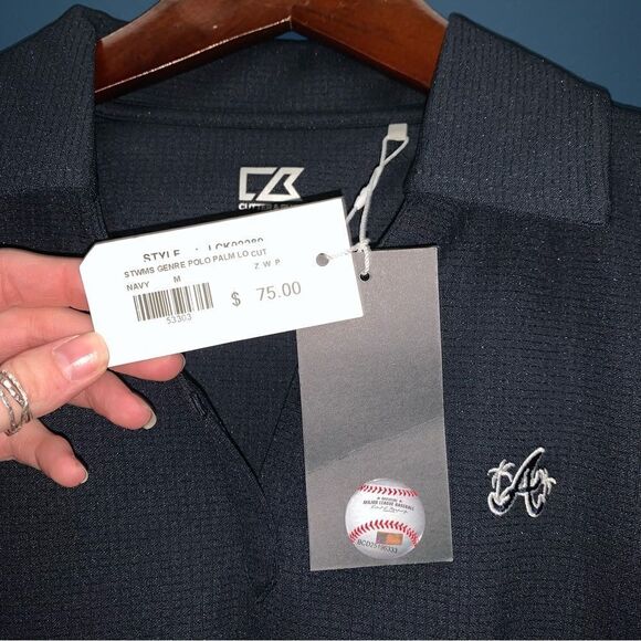 NWT Braves Baseball Women’s Shirt Medium - Picture 2 of 4